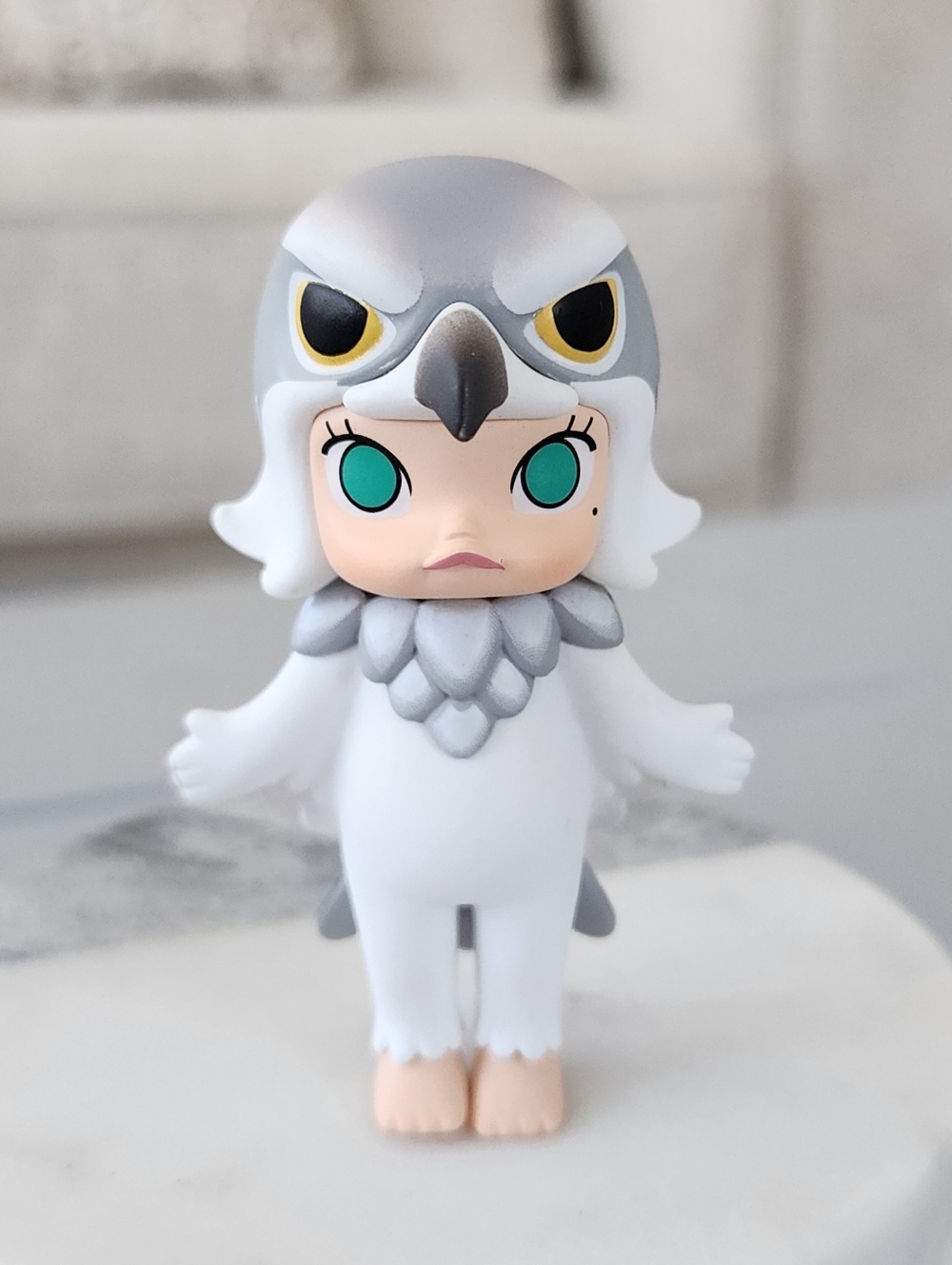 Kennyswork Pop Mart Molly Birdy Mini Figure Goshawk Hawk Doll Beautiful - Picture 1 of 7